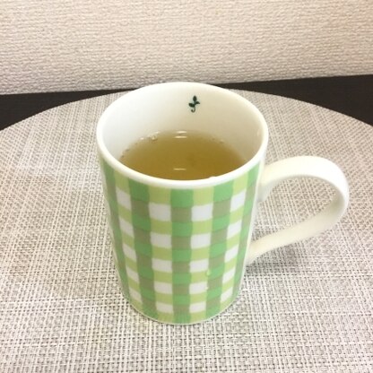 美味しい緑茶がいただけました♡
緑茶はホッとしますね♡